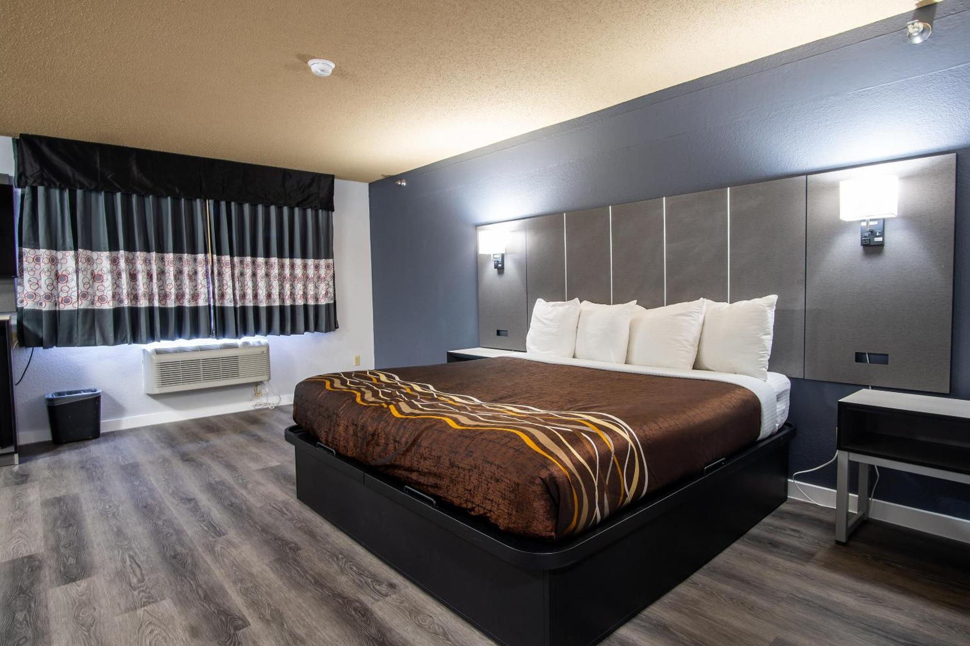 Coratel Inn And Suites By Jasper Eagan St Paul Airport & Mall Of America Eksteriør billede